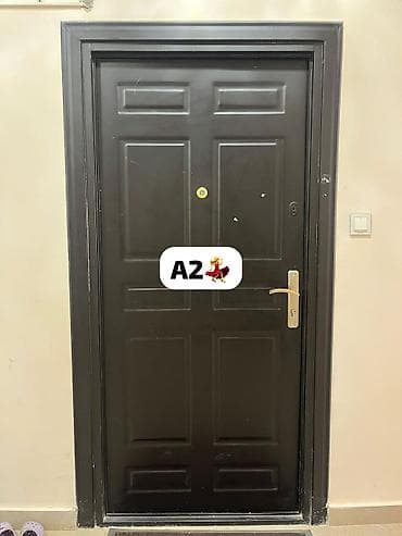 sef qapı: AYNUR 2 💃 Seyf qapı satılır Qiymet 130 azn Ölcü 97 x 205 Hazır — 1