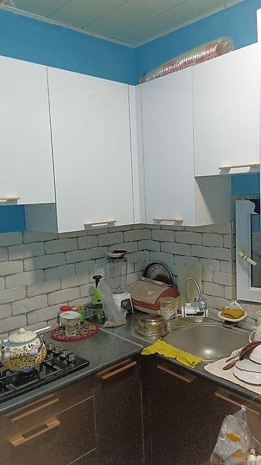 qax ev qiymetleri: 4 otaqlı, 84 kv. m, Kredit yoxdur, Orta təmir — 8