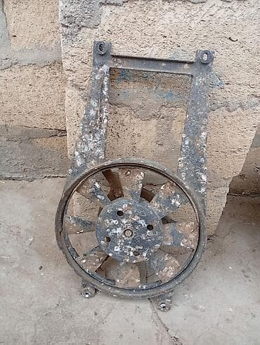 Məhsul: Avtomobil radiator soyutma ventilyatoru və çərçivəsi Təsvir