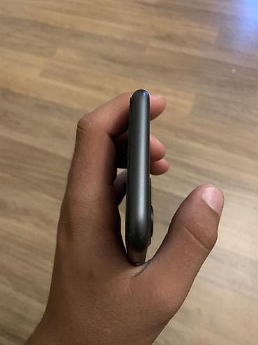 iphone kiredit: IPhone 11, 64 GB, Jet Black, Simsiz şarj, Face ID — 8