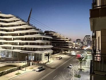studio menziller: İcarəyə verilir 3 otaqlı yeni tikili 130 m², Ağ şəhər q. Kateqoriya — 5