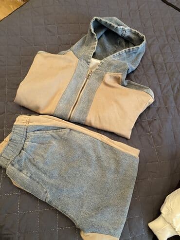 Digər kişi geyimləri: İdman dəsti – kapüşonlu jaket və şalvar - Model: 2 hissəli idman — 3