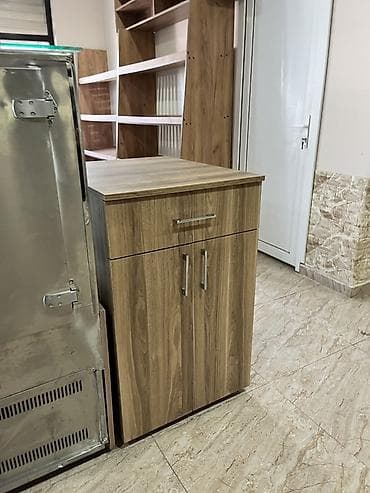 Biznes üçün avadanlıq: Soyuducu vitrin + kassa şkafı Çox az istifadə edilib. Yeni kimidir — 9