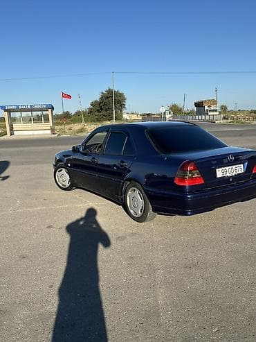 lapet satisi: Mercedes-Benz C-Class: 2.2 l | 2000 il Sedan — 7