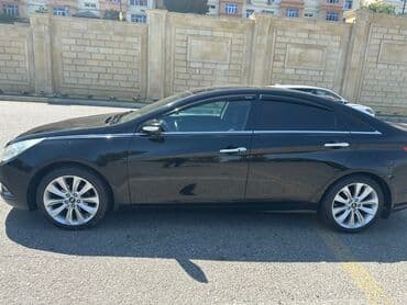 c klass mersedes: Hyundai Sonata: 2.4 l | 2010 il Sedan — 6