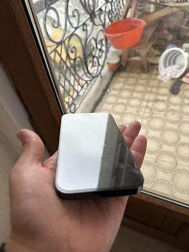 m2 macbook pro: IPhone 14 Pro, 128 GB, Qara, Zəmanət, Simsiz şarj, Face ID — 5