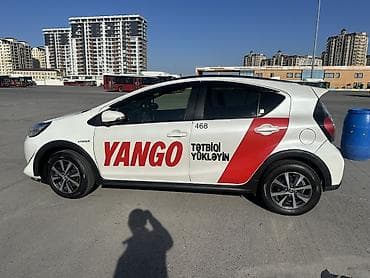 t.40: Toyota Aqua: 1.5 l | 2018 il Hetçbek — 3