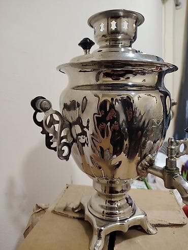 samovar suvenir: Elektrik samovar – klassik rus üslubunda, xrom-parlaq metal gövdə ilə — 2