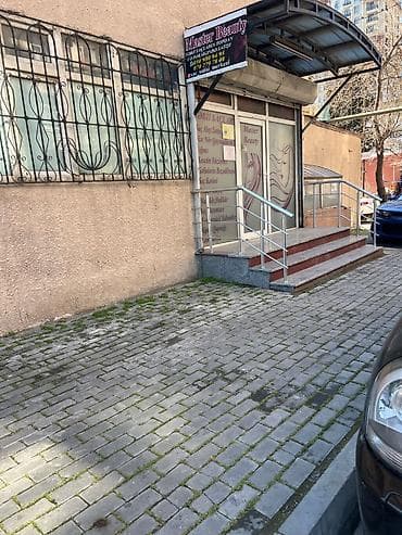 Kommersiya obyektinin icarəsi/satışı üçün təqdim olunur: - Təyinat — 6