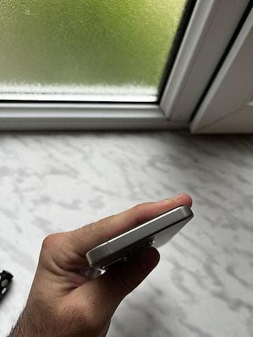 15 pro case: IPhone 15 Pro, Natural Titanium, Face ID — 5