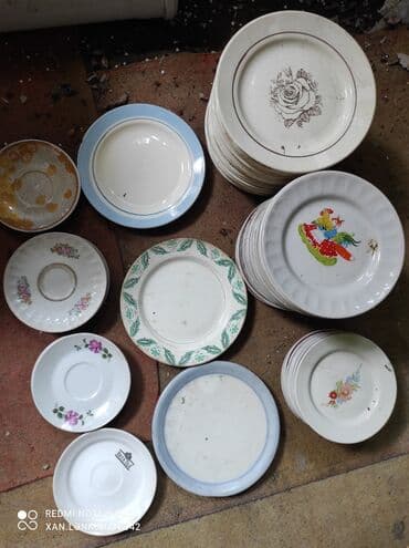 karaca azerbaycan qab qacaq: Boşqablar, 1 əd, rəng - Ağ, Şüşə, Rusiya — 1