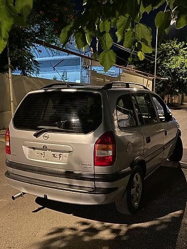 Продажа авто: Opel Zafira: 1.6 л | 1999 г. 28888 км Минивэн — 4