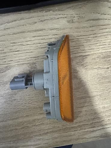 Orjinal "Kia K5 yan bufer reflektoru" (qabarit işığı) 2021-2024-cü lalafo.az -da Orjinal "Kia K5 yan bufer reflektoru" (qabarit işığı) 2021-2024-cü