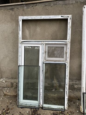 PVC pəncərə və qapı dəstləri. Keçmiş istifadə materialları, evdən