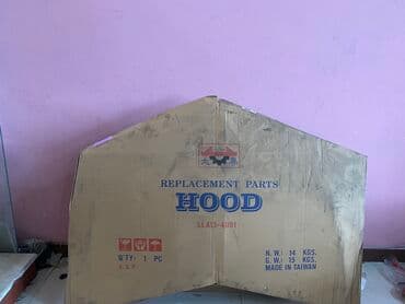 w 202 kapot: Toyota Corolla 2014 kapotu.Toyota Corolla 2015 kapotlari — 1