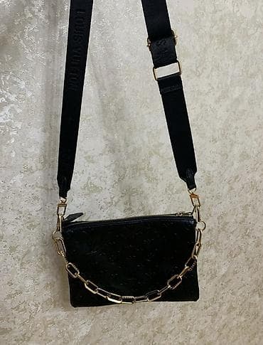 07 salonu: Qara monoqram naxışlı çiyin/çarpaz çanta. - Material: toxumalı süni — 2