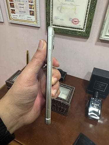 samsung a20 64: IPhone 11, 64 GB, Ağ, Face ID — 2