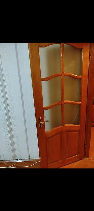 qapi iclikleri: Şüşəli taxta otaq qapısı - Material: təbii ağac (cilalanmış), klassik — 2