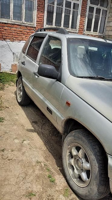 ucuz masnlar: Chevrolet Niva: 1.7 l | 2006 il 169000 km Krossover — 3