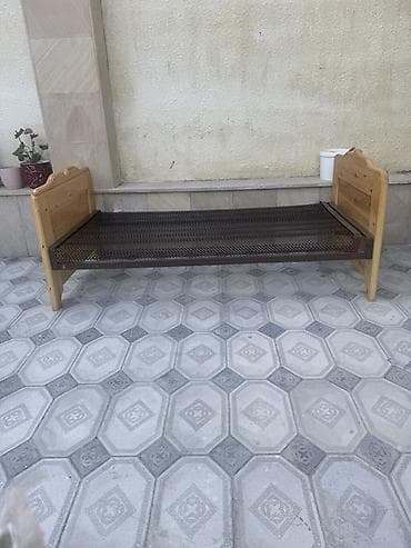 Təknəfərlik çarpayı, Bazasız, Matrassız, Siyirməsiz