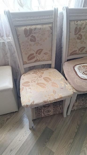 nahar servisi: Qonaq otağı üçün, Açılmayan, Dördbucaq masa, 4 stul — 5