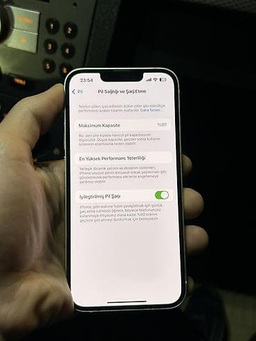 2 əl telefon: IPhone 13, 128 GB, Ağ, Face ID — 3