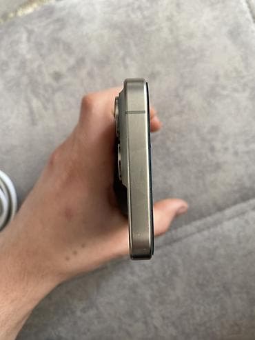 iphone se 2 azerbaycan: IPhone 15 Pro, 256 GB, Natural Titanium, Face ID — 5