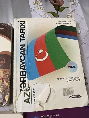 Книги и журналы: Salam kitablarin her biri yari qiymetine satilir islenmisdi elave — 3