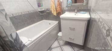 azadliq metrosu: Bakı, 2 otaqlı, Köhnə tikili, m. Xalqlar Dostluğu, 50 kv. m — 12