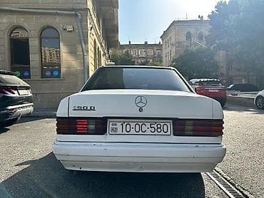 disk alıram: Mercedes-Benz 190 (W201): 2 l | 1991 il Sedan — 10