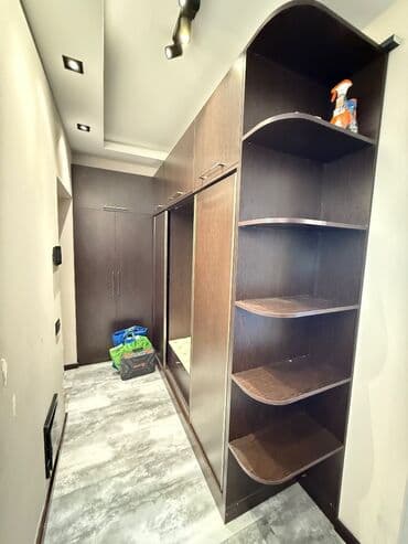 şifoner dolab: Dəhliz dolabı — 1