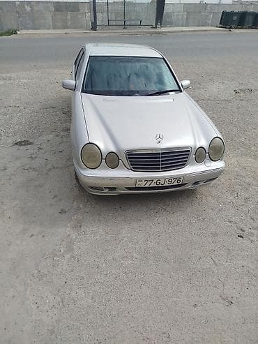 audi q5: Mercedes-Benz E-Class (W210) sedan - Kuzov: gümüş rəng, 4 qapı — 7