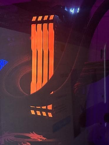 Operativ yaddaş (RAM) Corsair, > 32 GB, 3000 Mhz, DDR4, PC üçün, İşlənmiş — 2