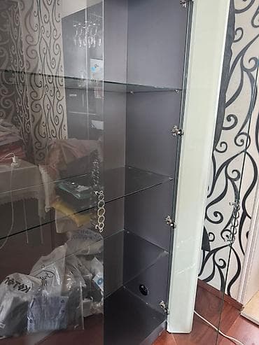 Ağ-qrafit rəng çalarında vitrin-bufet dəsti - Material: korpus – — 1