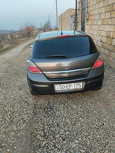 yumz 6: Opel Astra GTC: 1.4 l | Hetçbek — 4
