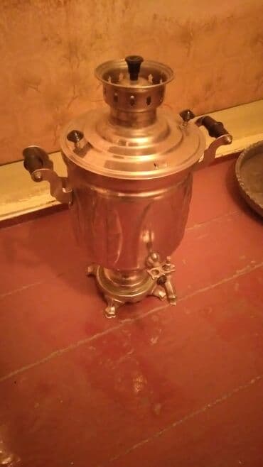 самовар: Məhsul: Metal samovar 5-LİTRLİK, 225 AZN. Təsvir: - Klassik dizaynlı — 1