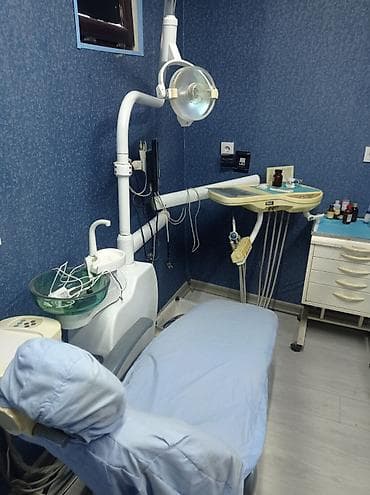 stomatoloji avadanliqlar: Stomatoloji kreslo lazer .oral kamera 3 biryerdə əla işlək vəziyyətdə — 3