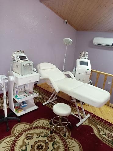 tibbi carpayı: Kosmetologiya üçün tam təchizatlı aparat və mebel dəsti Tərkib: - — 1