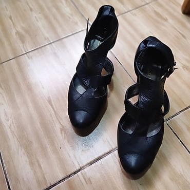 hündür daban ayaqqabı: Qadın yüksək dabanlı ayaqqabı - Rəng: qara - Material: yumşaq dəri — 2