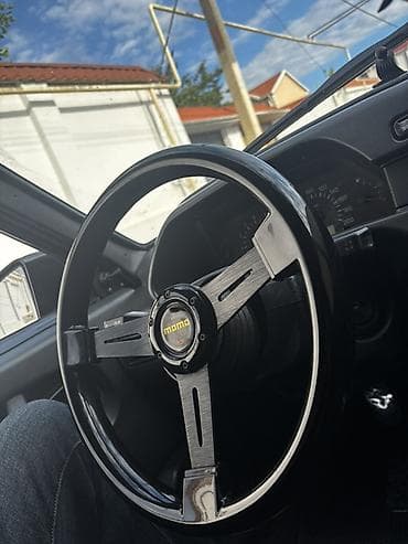MOMO sport sükanı İdeal vəziyyətdədi pastavkası ilə birlikdə barter