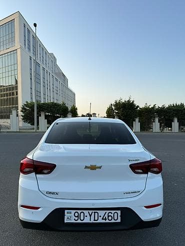maşın satisi: Chevrolet : 1.2 l | 2025 il 35000 km Sedan — 2