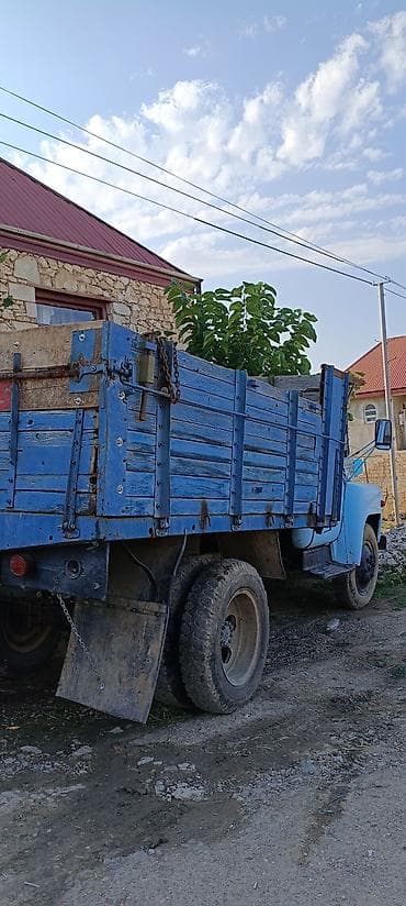 disk ve tekerler type 1: QAZ 52. Maşın əla vəziyyətdədir sənətləri tam qaydasındadır 1 illik — 5
