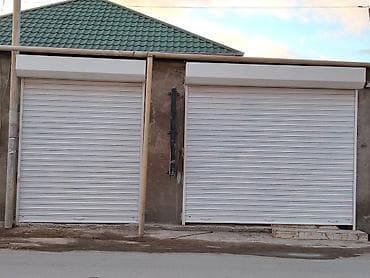 Jalüz darvaza 2.90m*3.15 ölçüdə. Yeni quraşdırılıb. 1ay olar. Lazım