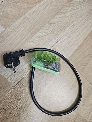 Telefon bateralari ucun adaptir. inşaatçılar