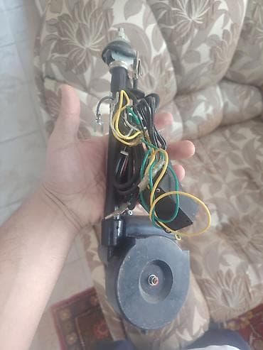 antenna tv: Antena ozu cixan masinnucun tezdeir — 1