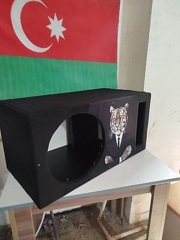 Avtomobil üçün subwoofer korpusu - Material: qalın MDF/taxta karkas