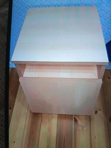 2106 qapi: Kontrplakdan hazırlanmış kompakt şkaf/qutu tipli tumbə. - Material — 2