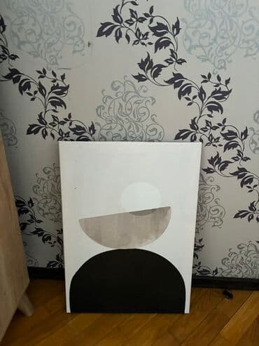 Abstrakt rəsim tablo - Minimalist dizayn: ağ fonda qara yarımdairə