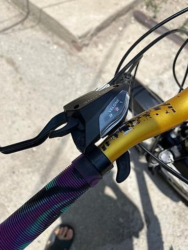 Спортивные велосипеды: Velone MT-26 dağ velosipedi salam tezedi surumeyib - Çərçivə: yüngül — 9