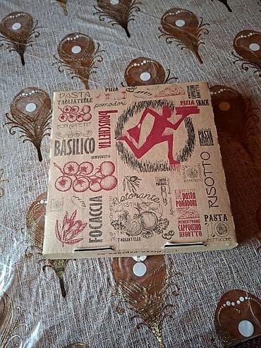 pendir: Pizza Express kağız pizza qutusu 600 ededdir umumi cekisi 30dan — 3